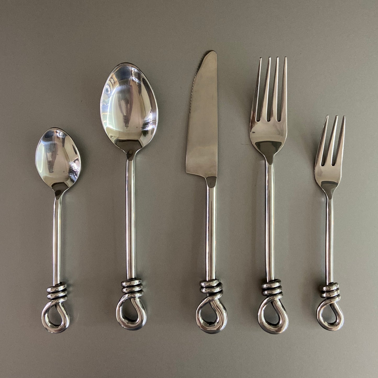 Royal Polished Cutlery Set