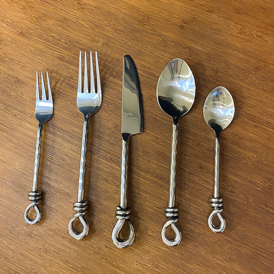 Royal Hammered Cutlery Set