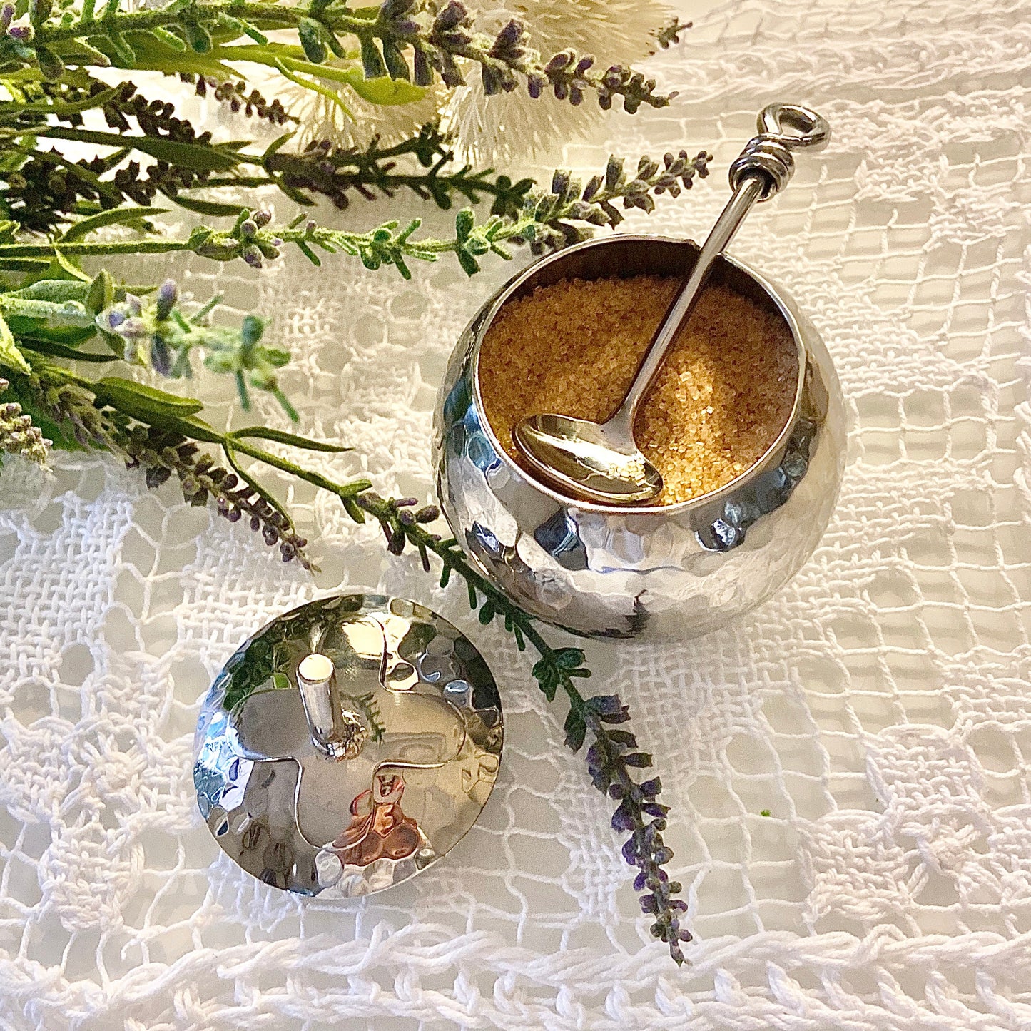 Achachairú Hammered Sugar & Cream Set with Tray