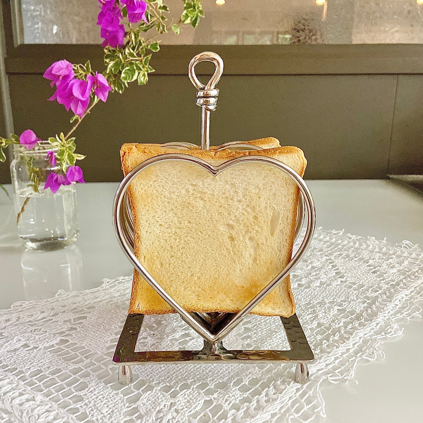 Royal Heart-Shaped Toast Rack